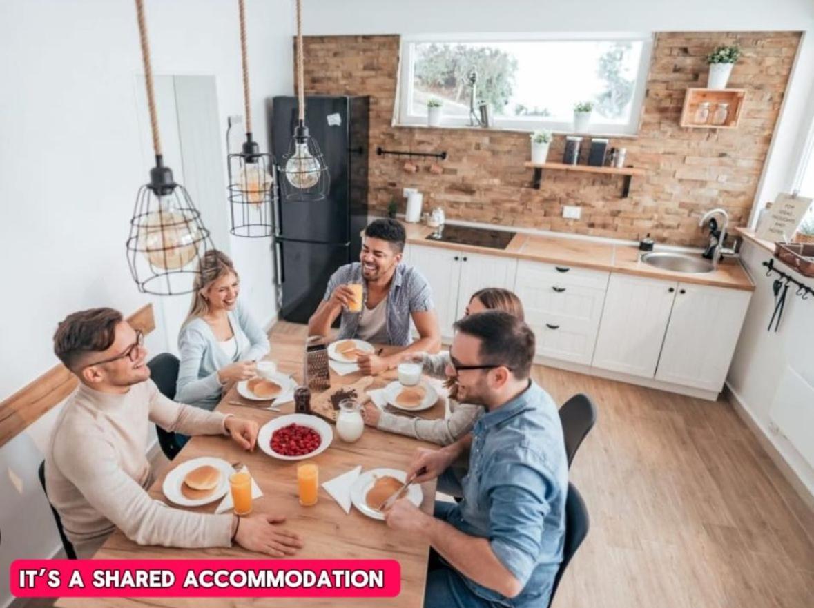 *Rd9Bc* For Your Most Relaxed & Cosy Stay + Free Parking + Free Fast Wifi * Leeds  Exterior foto